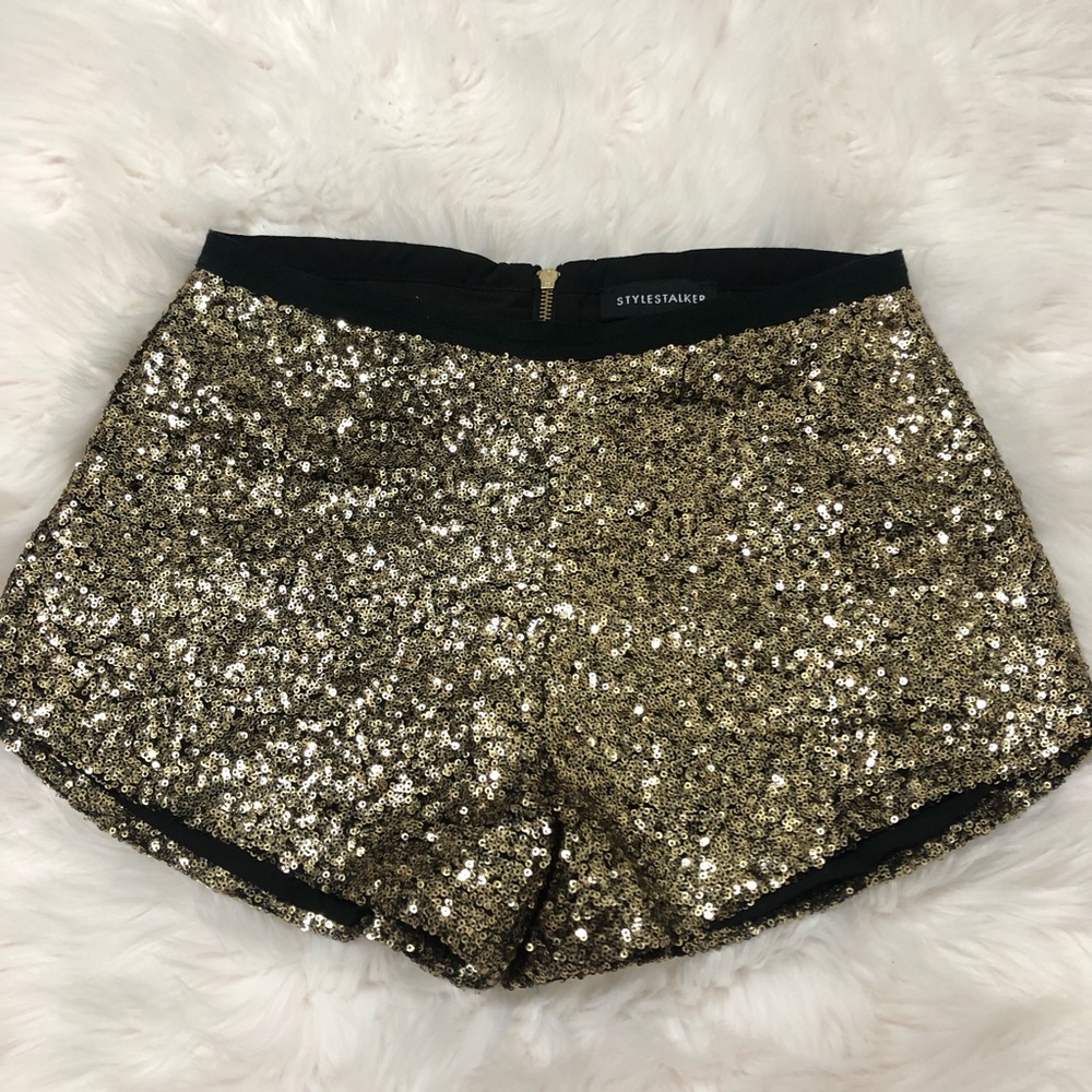 STYLESTALKER gold sequin metallic shorts size 4